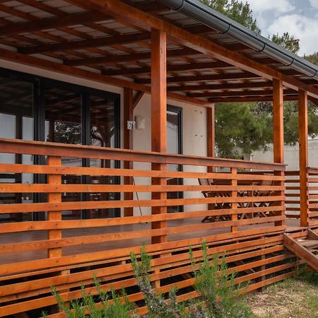 Mediteran Travel Mobile Homes Miran Pirovac Exterior foto