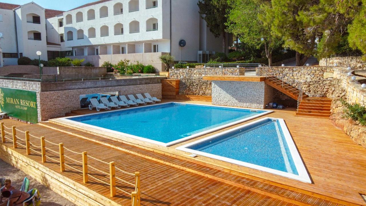 Mediteran Travel Mobile Homes Miran Pirovac Exterior foto