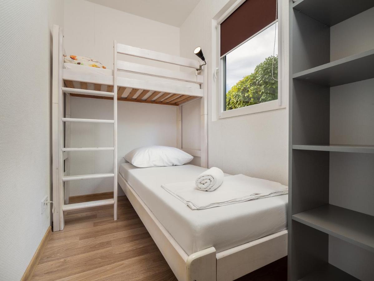 Mediteran Travel Mobile Homes Miran Pirovac Exterior foto