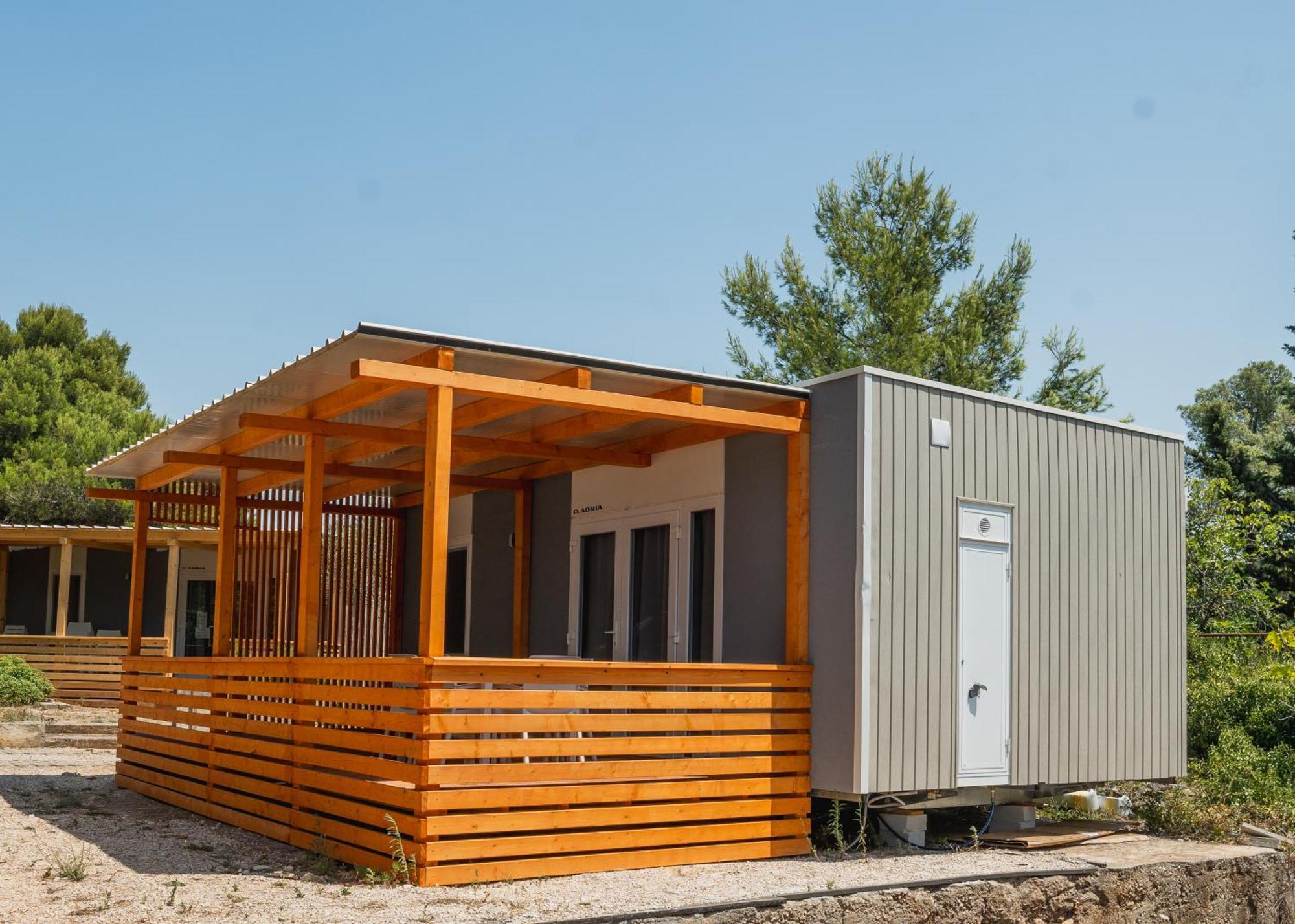 Mediteran Travel Mobile Homes Miran Pirovac Exterior foto